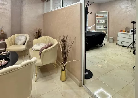 Beauty House — интериор